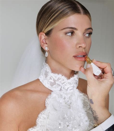 sofia richie wedding makeup